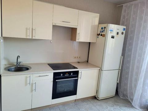 квартира за адресою Воробьева, 1б