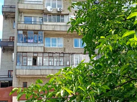квартира за адресою Тролейбусна вул., 12
