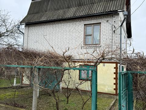 будинок за адресою Центральна вул.