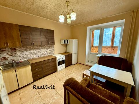 квартира за адресою Петра Григоренка просп., 15