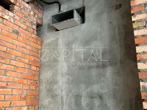 коммерческая по адресу Севастопольская пл., 56