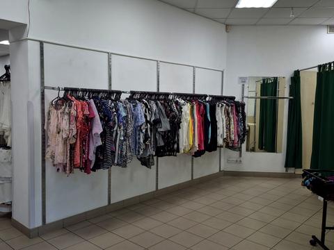 комерційна за адресою Незалежності вул., 17а