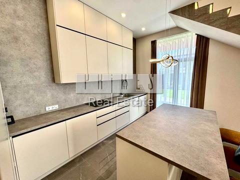 дом по адресу Мирна