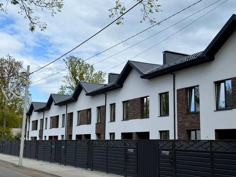 будинок за адресою Ніжинська вул.
