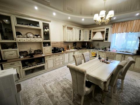 будинок за адресою Олени Теліги пров. (Достоєвського), 43