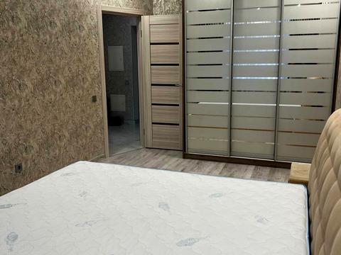 квартира за адресою Драгоманова вул., 10
