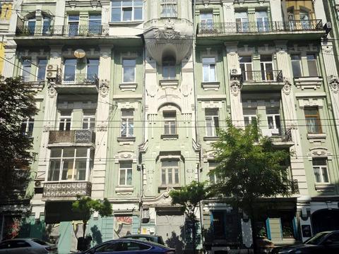 квартира за адресою Велика Житомирська вул., 10