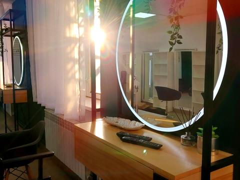 комерційна за адресою Тичини вул., 44