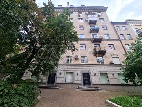 квартира за адресою Богдана Хмельницького вул., 49