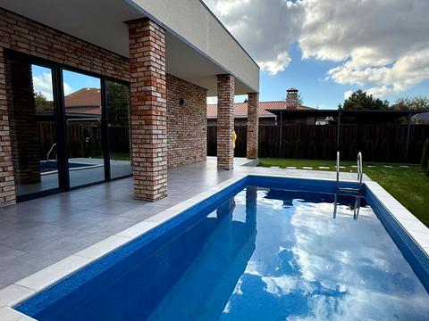 будинок за адресою с. Новоолександрівка, Садовая, 5