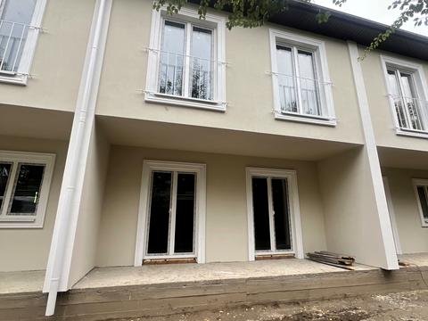 будинок за адресою Енергетиків вул.