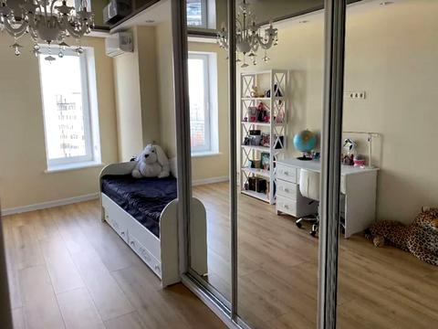 квартира по адресу Гвардейцев-Широнинцев ул., 70