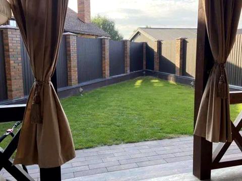 будинок за адресою Центральна вул.