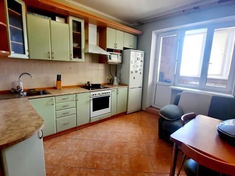 квартира за адресою Леся Курбаса просп., 7-А