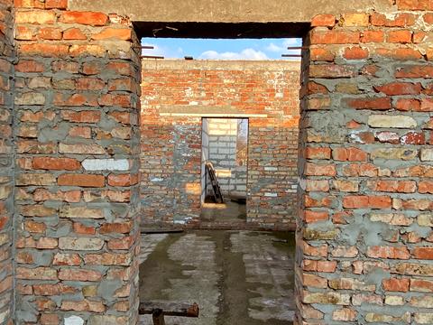 участок по адресу Ай-Петринская ул., 1