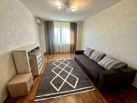 квартира за адресою Григорія Ващенка вул., 1