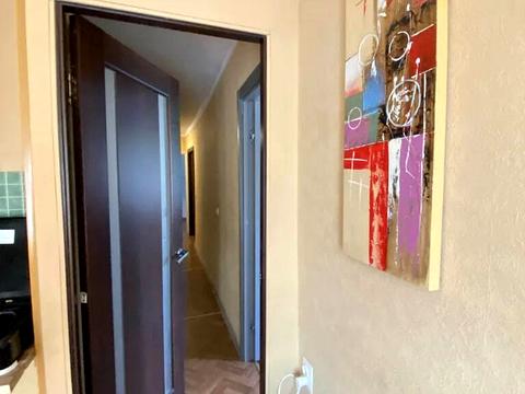 квартира за адресою Богдана Хмельницького просп. (Героїв Сталінграда), 4