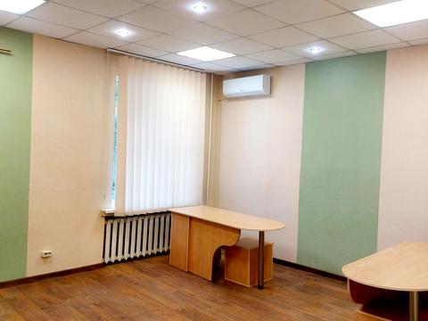 комерційна за адресою Михайла Грушевського вул., 28