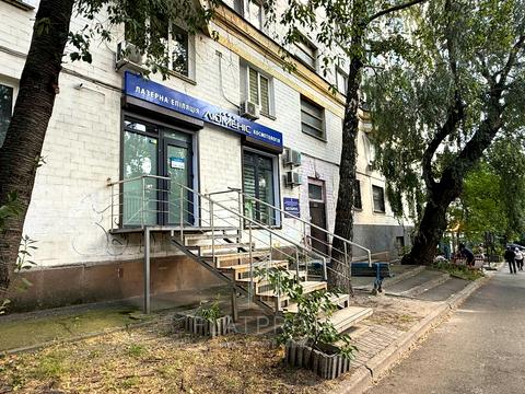 коммерческая по адресу Николая Михновского бульв. (Дружбы Народов), 32
