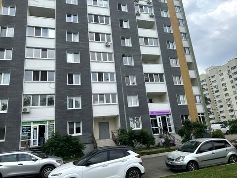 квартира за адресою Миколи Вінграновського вул., 2