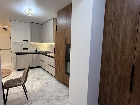 квартира за адресою Олександра Довженка вул., 21А