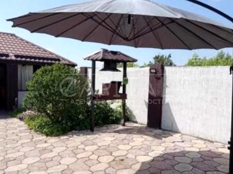 дом по адресу Центральна