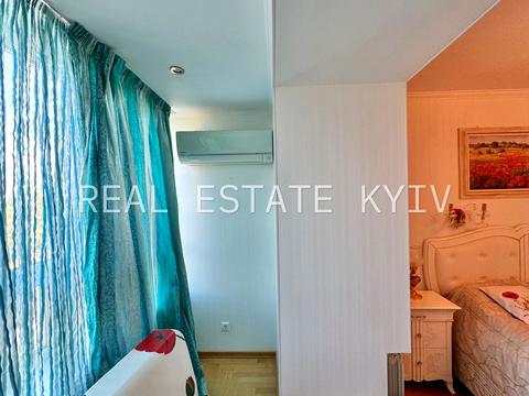 квартира за адресою Володимира Івасюка просп. (Героїв Сталінграду), 18б