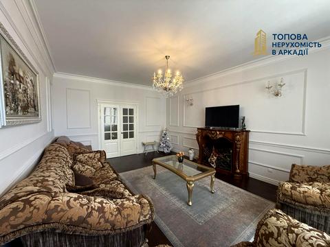 квартира за адресою Літературна вул., 12а, к.1