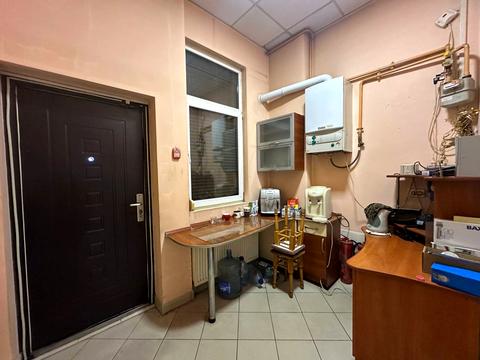 комерційна за адресою Вовчинецька вул., 68