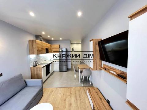 квартира за адресою Київ, Дніпровська набережна вул., 17-К
