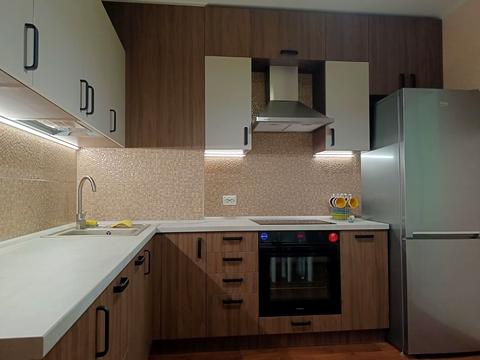 квартира за адресою Миколи Вінграновського вул., 2