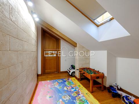 квартира за адресою Регенераторна вул., 4 к11