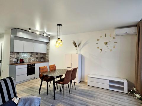 квартира за адресою Дніпровська набережна вул., 20-Б