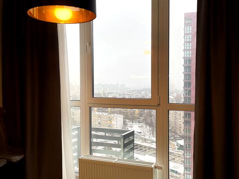 квартира по адресу Виктора Некрасова ул. (Північно-Сирецька), 10