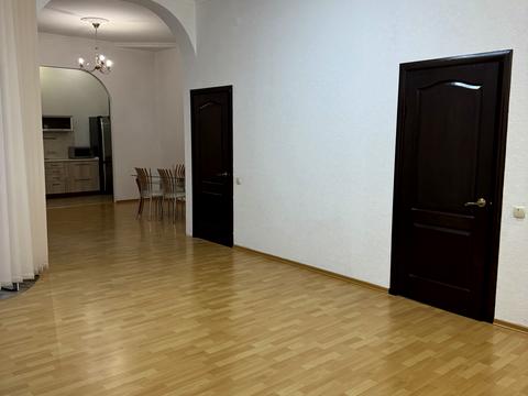 квартира за адресою Шота Руставелі вул., 34