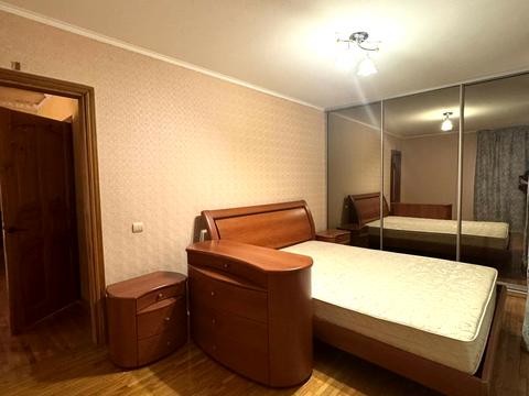 будинок за адресою Петропавлівська вул., 111/1