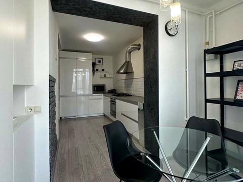 квартира за адресою Набережна Перемоги вул., 44
