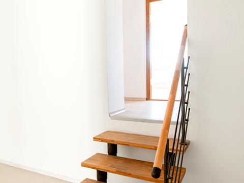 комерційна за адресою Євгена Чикаленка вул., 26