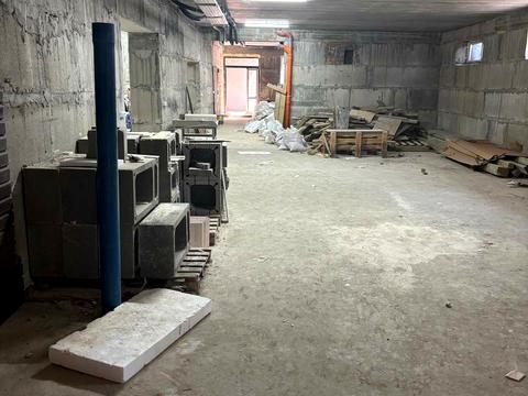 коммерческая по адресу Олени Теліги, 15