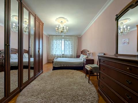 квартира по адресу Клубничный пер., 31