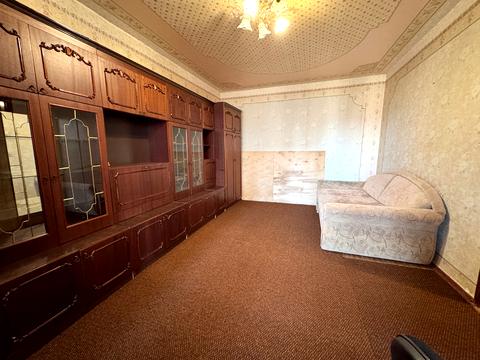 квартира за адресою Ревуцького вул., 18