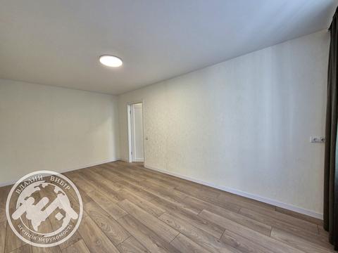 квартира за адресою Космонавтів просп., 10