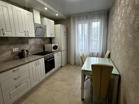 квартира по адресу Василия Симоненко ул., 105