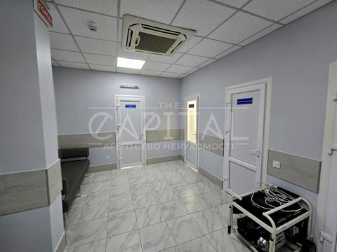 коммерческая по адресу 11-я линия ул., 4