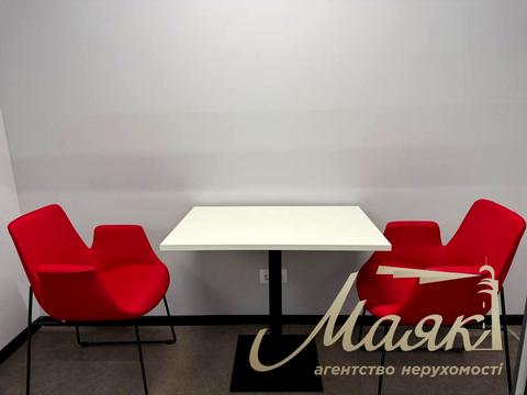 комерційна за адресою Сім'ї Прахових вул. (Гайдара), 58