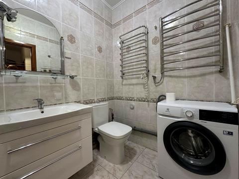 квартира за адресою Південний бульв., 42