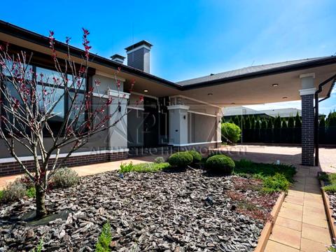 дом по адресу с. Вишенки, Золочівська