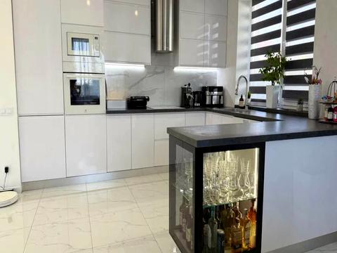 будинок за адресою с. Зазим'я, Київська вул.