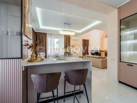 будинок за адресою Анатолія Солов'яненка вул.