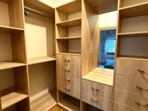 будинок за адресою Вишнева, 41А